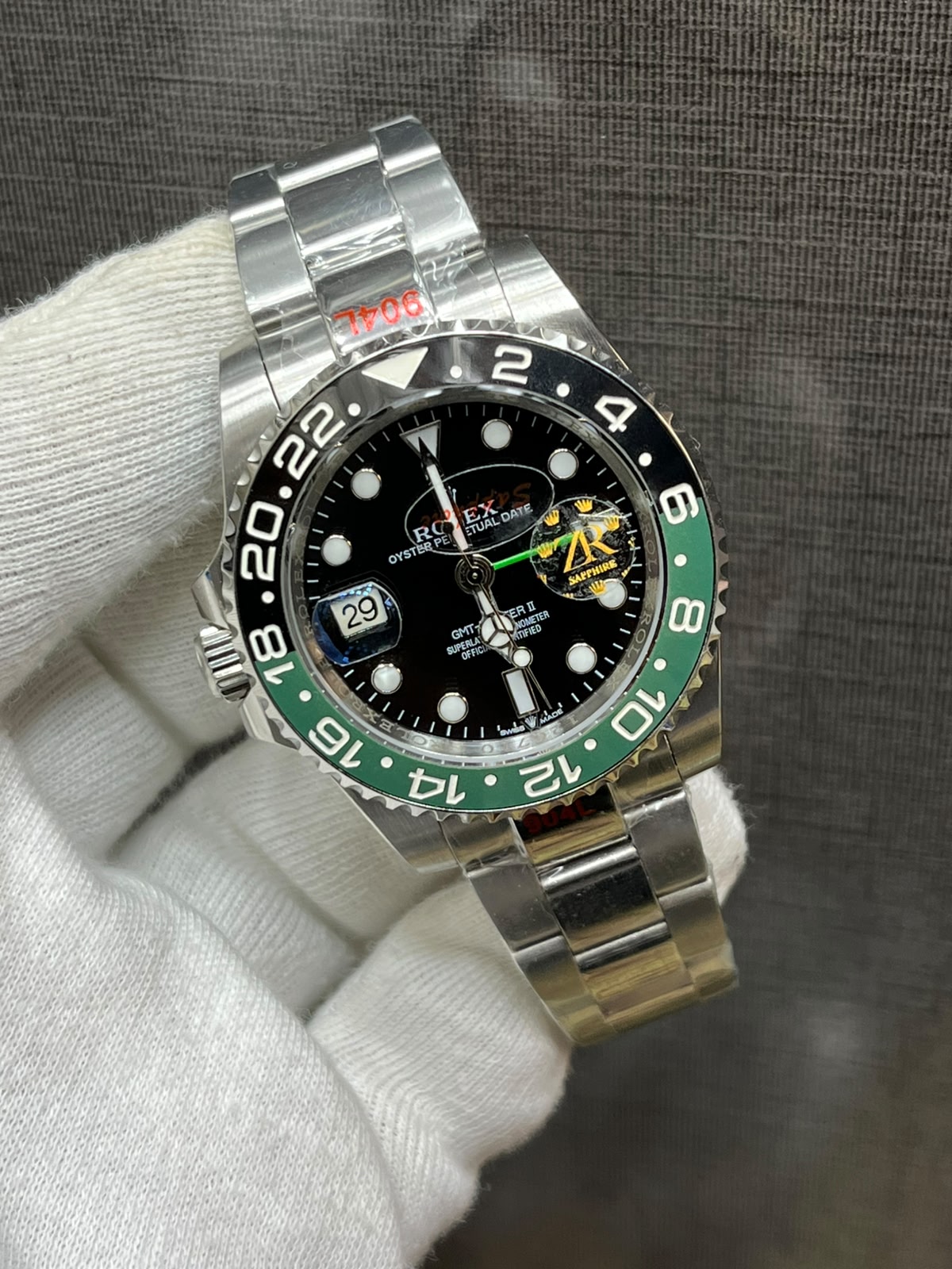 Rolex Submariner Automatic Date – Two-Tone Black & Gold Edition